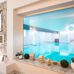 https://residenza-santa-cecilia.it-tuscanyhotel.com